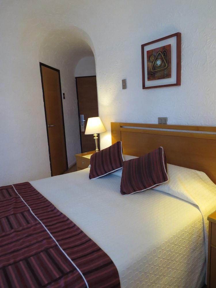 Hotel Montecarlo Santiago del Cile Esterno foto