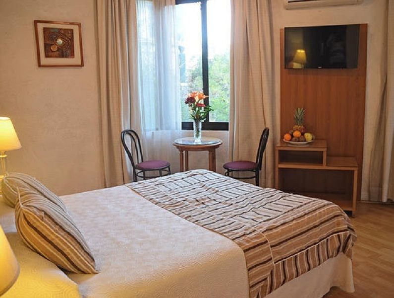Hotel Montecarlo Santiago del Cile Esterno foto
