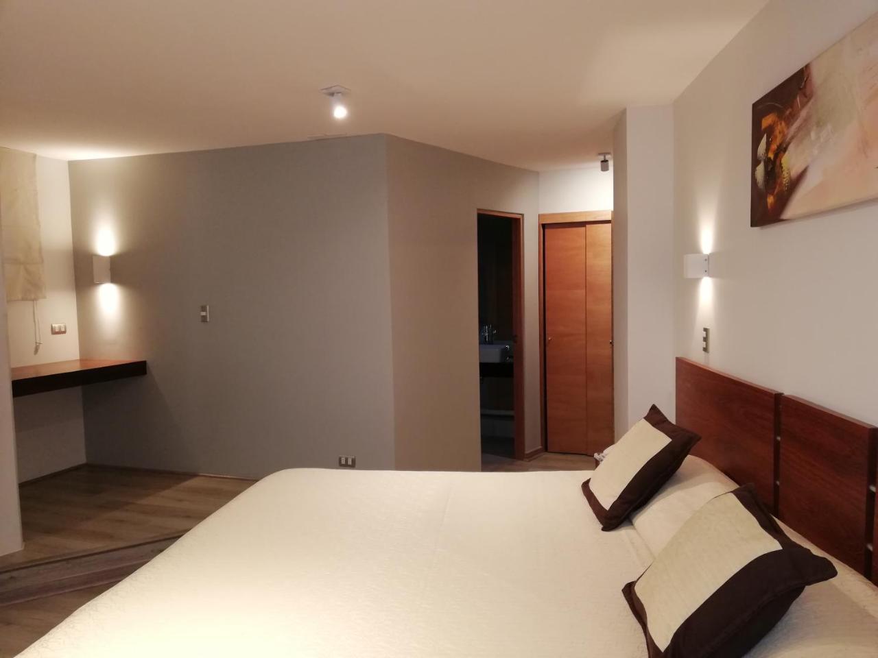 Hotel Montecarlo Santiago del Cile Esterno foto